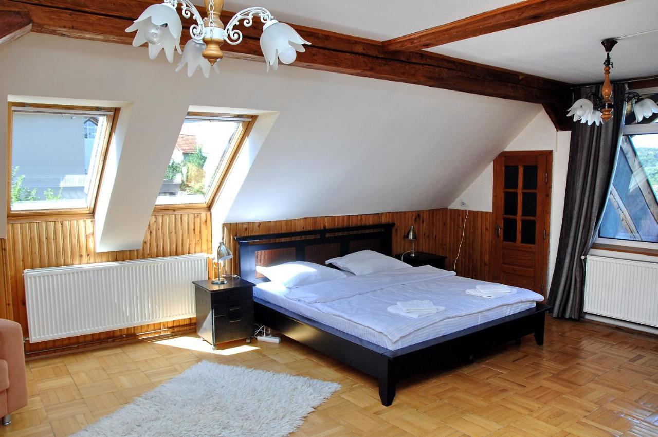 Apartamento Brasov Valley Exterior foto